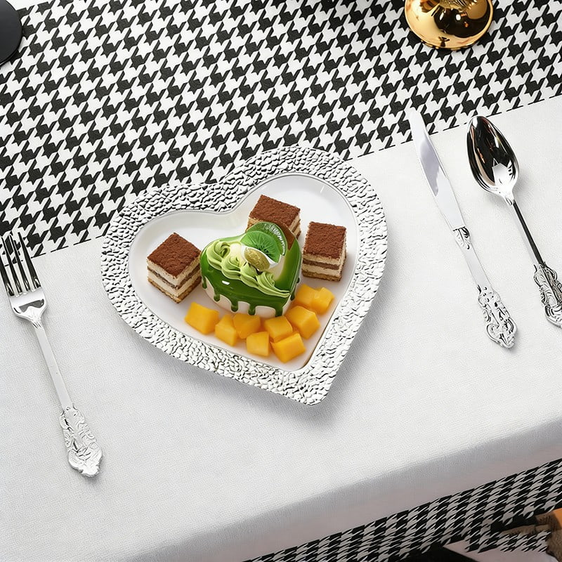 premium plastic party plate